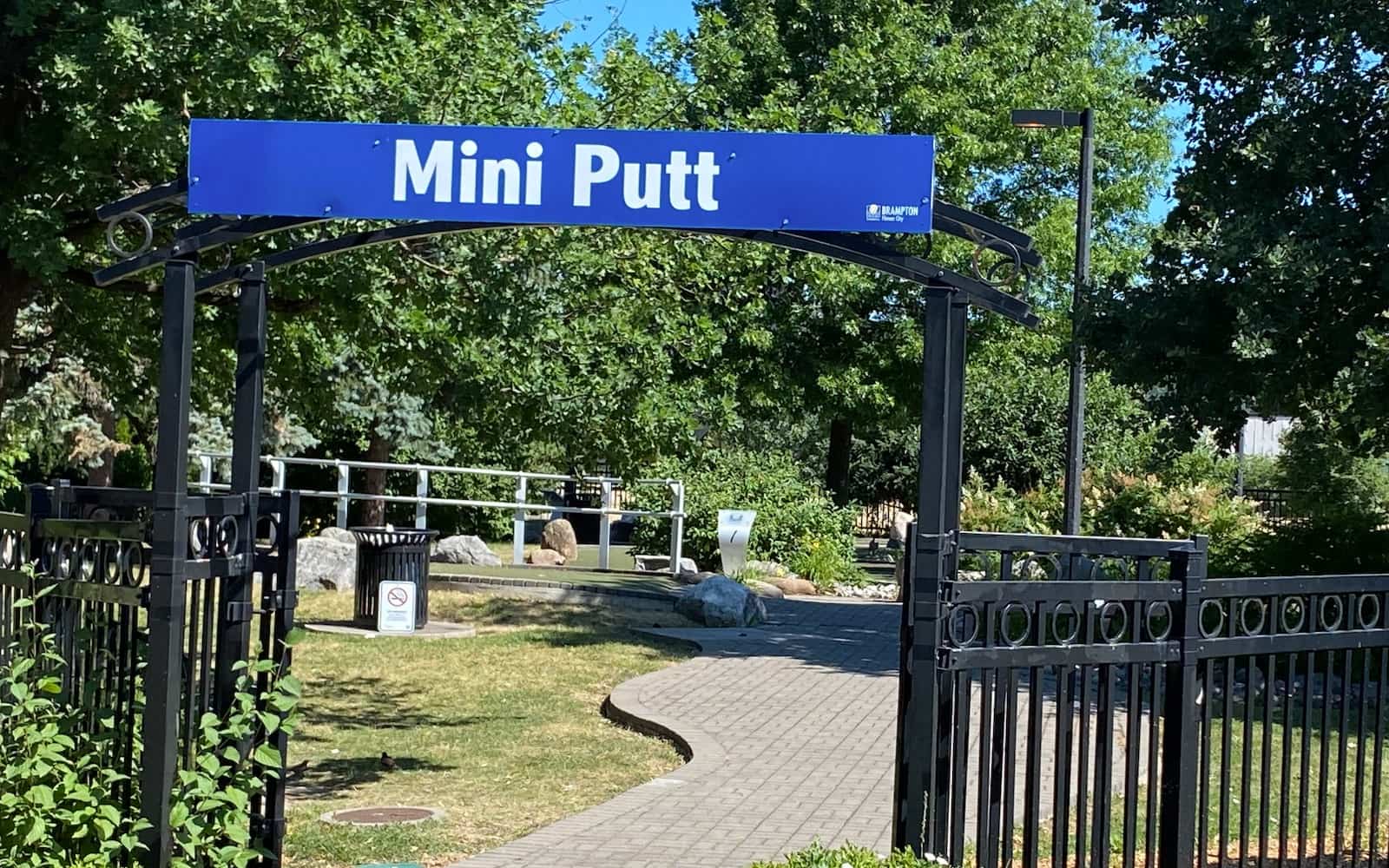 Chinguacousy Park miniputting